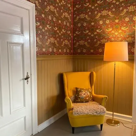 Historisk Med Klassiske Detaljer فيلة Snertingdal