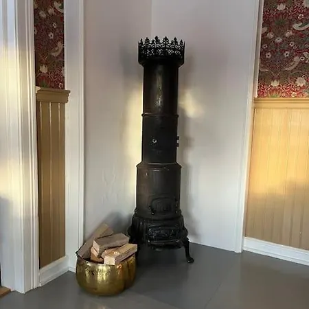 Historisk Med Klassiske Detaljer *