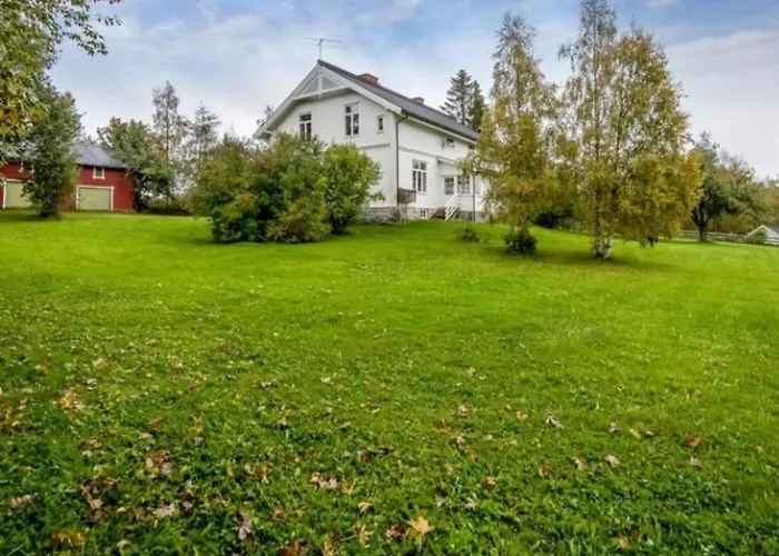 Historisk Med Klassiske Detaljer *